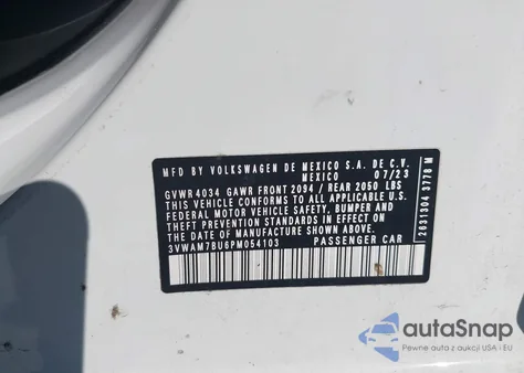 2023 Volkswagen Jetta 1.5T Sport z USA, uszkodzony, nr VIN 3VWAM7BU6PM054103